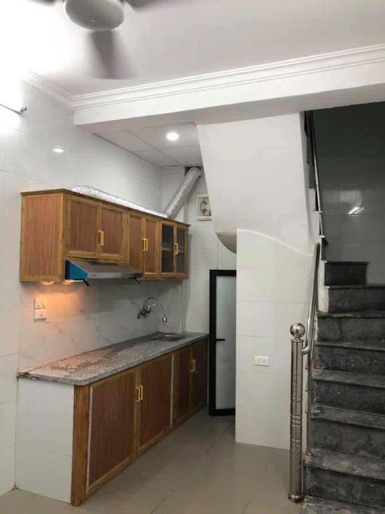 Cho thuê nhà Phố Hoàng Mai 4 tầng x 2 ngủ, 7 Triệu ở gđ, nhóm 4 người - Ảnh 3